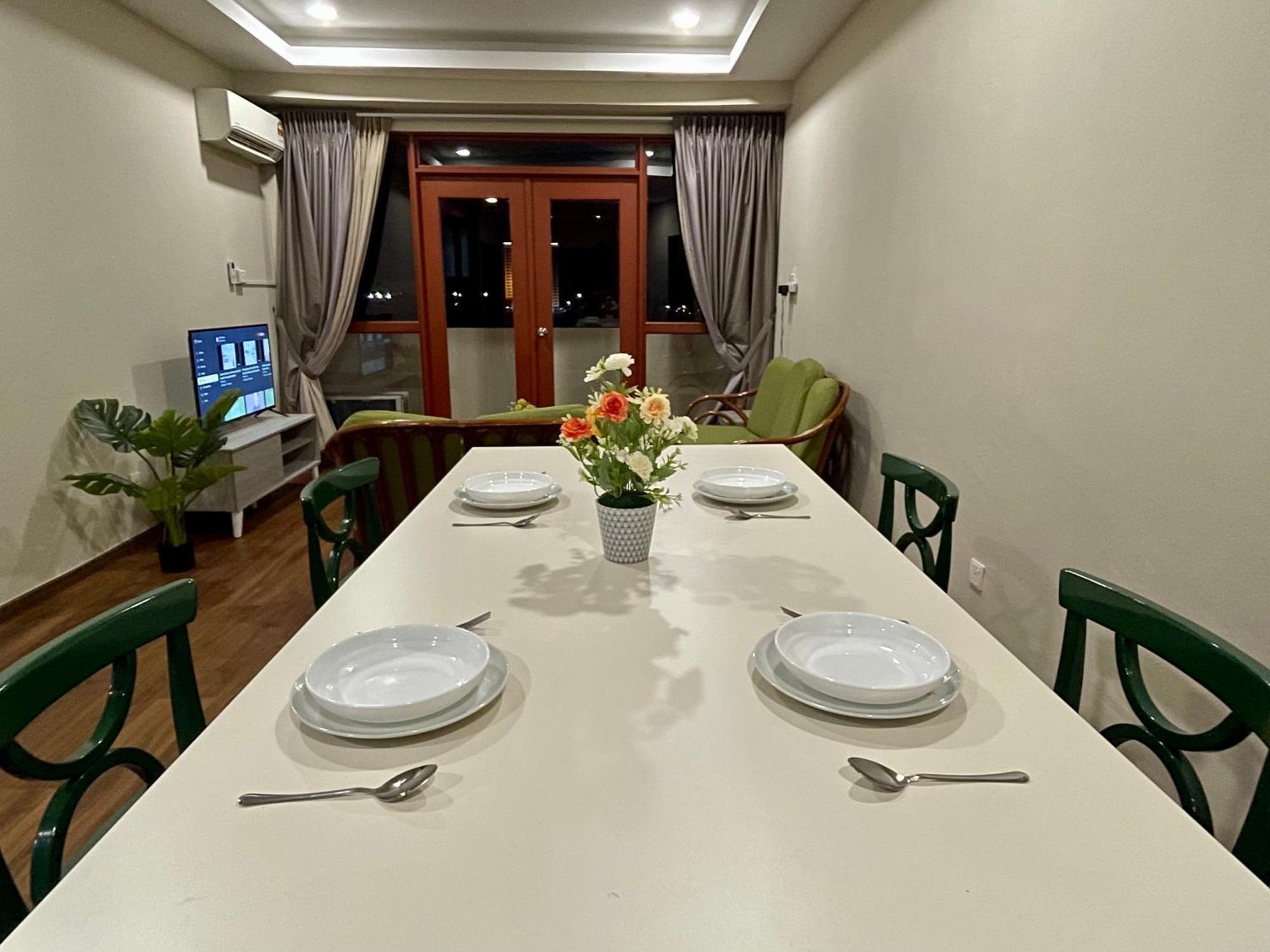Kuching City Center Riverbank Suites With Marvelous River View Exteriér fotografie